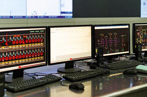 Sala de control en un centro de datos