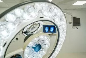 Operating theatre luminaires